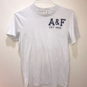 Abercrombie and Fitch Men’s Muscle shirt Size L